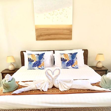 Beachfront Villa Charmant With Private Pool 사무이 외부 사진