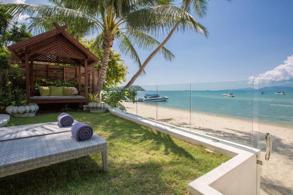 Beachfront Villa Charmant With Private Pool 사무이 외부 사진