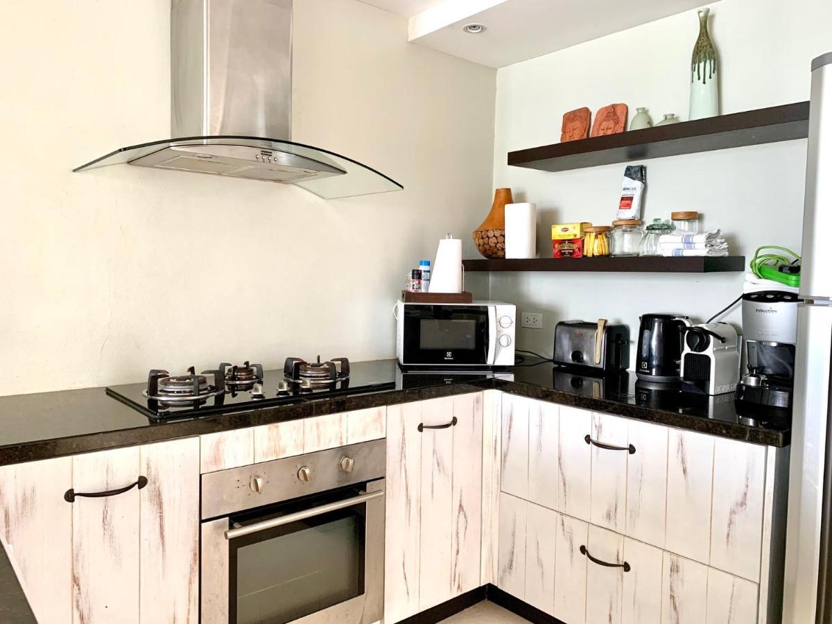 Beachfront Villa Charmant With Private Pool 사무이 외부 사진