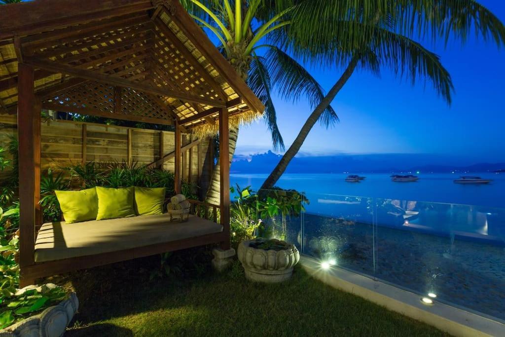 Beachfront Villa Charmant With Private Pool 사무이 외부 사진