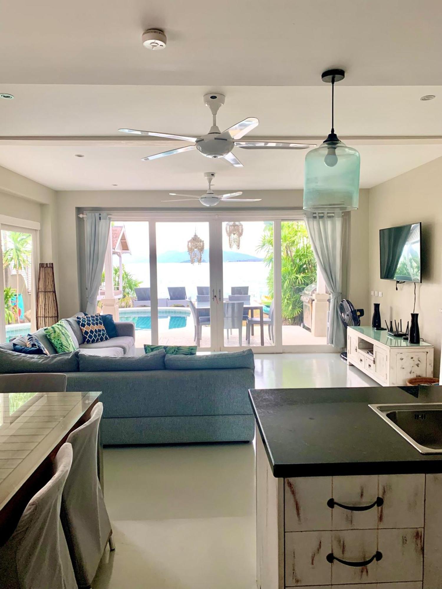 Beachfront Villa Charmant With Private Pool 사무이 외부 사진